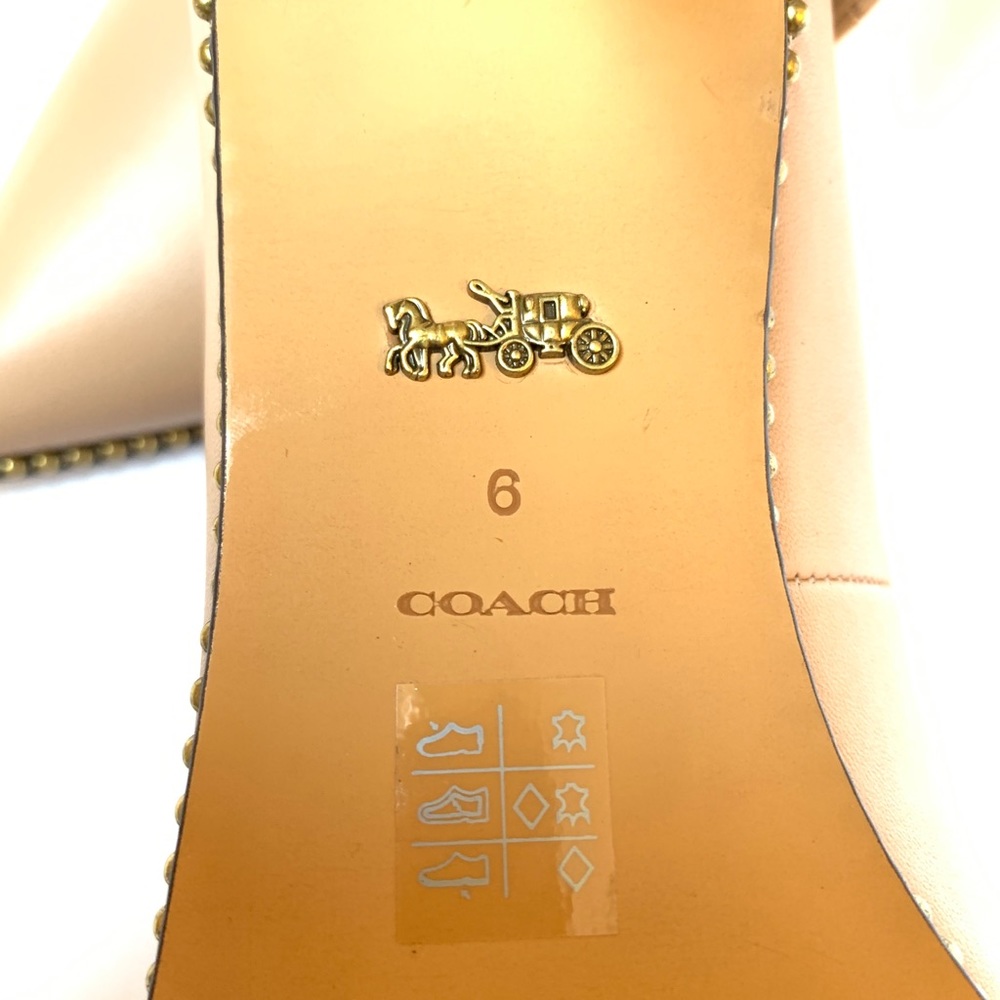 Coach Waverly Pump-Beechwood *bronze studs* - Picture 4 of 7
